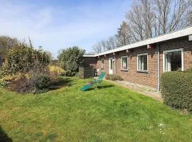 10 person holiday home in