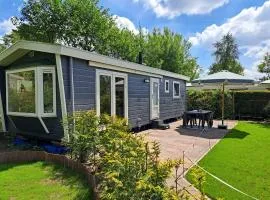 Camping de Zandhorst, Chalet Madera