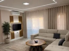 LakeView Luxury Apartment Tirana 2