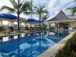 Impress Resort, hotel in Thalang