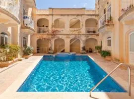 Maisonnette & Pool Ta'Cenc Sannat Gozo - Happy Rentals