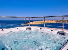 Valletta Luxury 4-Bedroom Duplex with Stunning Sea Views Private Terrace and Jacuzzi