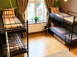 Hostel Uno-No Alkohol! Age Limit From 18 until 55!