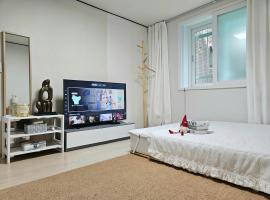 행궁동-Stay1, hotel sa Suwon