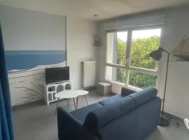 Charmant studio vue dégagée à 300m de la plage