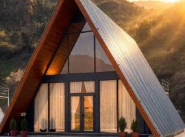 Ahilsoy Resort: Angren şehrinde bir otel