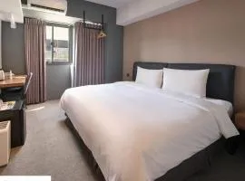 Doudian DDiNN Hotel