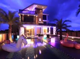 周杰倫林俊傑天王宜蘭同款住宿 The One Villa樂灣頂級泳池