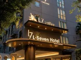 L-Seven Hotel