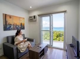 Mangrove Residences Mactan, מלון בPunta Engaño