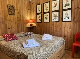 Chaloz di Sotto Apartment - Il Lupo Affitta, hotel a Valtournenche
