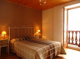 Apartaments La Llucana, Familienhotel in Barruera