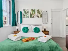 Nile - Cosy Studio Apartment by Traboule Properties Ltd