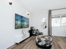 Dream Holiday Condo w Caravan Parking @ Kallangur