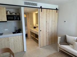 Apartamentos Eugenio by Formentera Passport, hotel em La Savina
