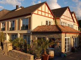 Ferienweingut Benedikt Nilles - Urlaub beim Winzer, Hotel in Pünderich