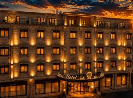 Atlas Hotel Baku, hotel di Baku