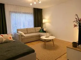 Peaceful one-bedroom apartment, private yard and parking