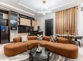 Tastefully Furnished 2Bed Apartment