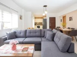 Maris Apts