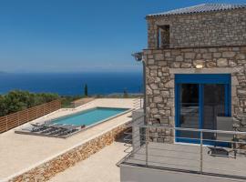 Royal Majestic Residences with Pool & Sea View, North Zakynthos, by TK Premium Stays, hotel di Skinária