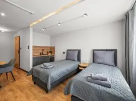 Central Platinum Apartments 12