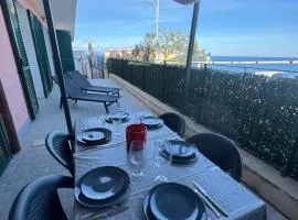 Casa SERGE vista mare con ampio terrazzo privato