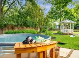 Vino Vida spacious home with hot tub
