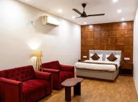 Hotel Velvet Dreams Inn & Banquet