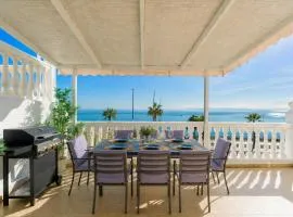 Kosta Homes - House With Sea View and Game Room