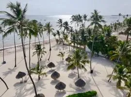 SEA BREEZE RETREAT at LOS CORALES