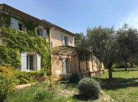 Mas du Verger: Mormoiron şehrinde bir otel