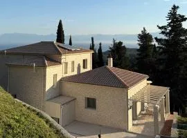 SeaForest Villa, Grand New! 2 km from Beach