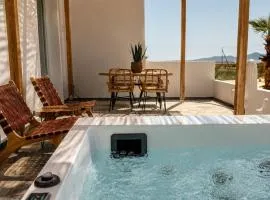 Kyma Sunset Suite w Prvate Jacuzzi