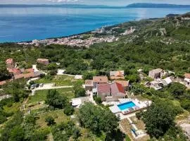 Rustic Villa Nina - Dalmatian Stone Mansion