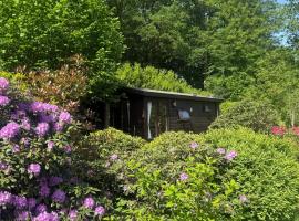 Chalet Kip & Geit incl Sauna & Jacuzzi โรงแรมในHeino
