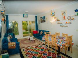 Tranquil Villa in Fayoum Private Pool Garden Lake Access โรงแรมในKaḩk al Baḩrīyah