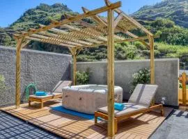 Valley Nest, a Home in Madeira
