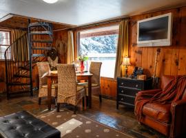 Riverview Cabin at O-Bar-O, hotel a Durango