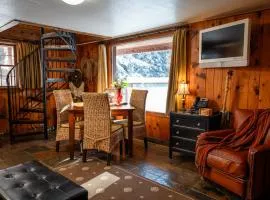 Riverview Cabin at O-Bar-O