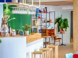 greet hotel Salon de Provence