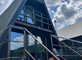 Diamond chalet
