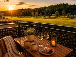 Romantic Sunset Retread I 4 Min to A2 I E-Bikes I Near Ljubljana