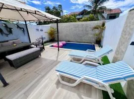 Private pool villa with Jacuzzi, near beaches