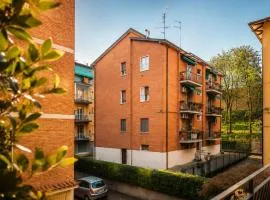 Elegant Room Close to Bologna City Center