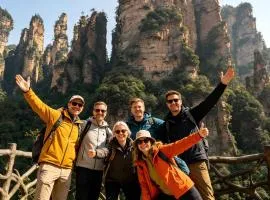 Zhangjiajie Longing Mountain B&B
