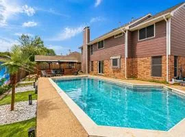 5 BR House with heated pool near DFW and stadium