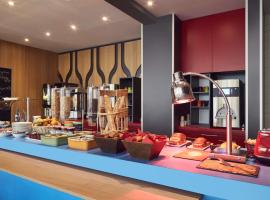 Ibis styles Toulon la Seyne sur Mer, hotel a La Seyne-sur-Mer
