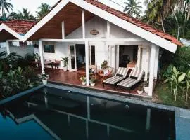3 Bed Private Villa With Pool, 250m To The Beach