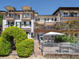 Mario's house on Lake Idro, hotel i Ponte Caffaro